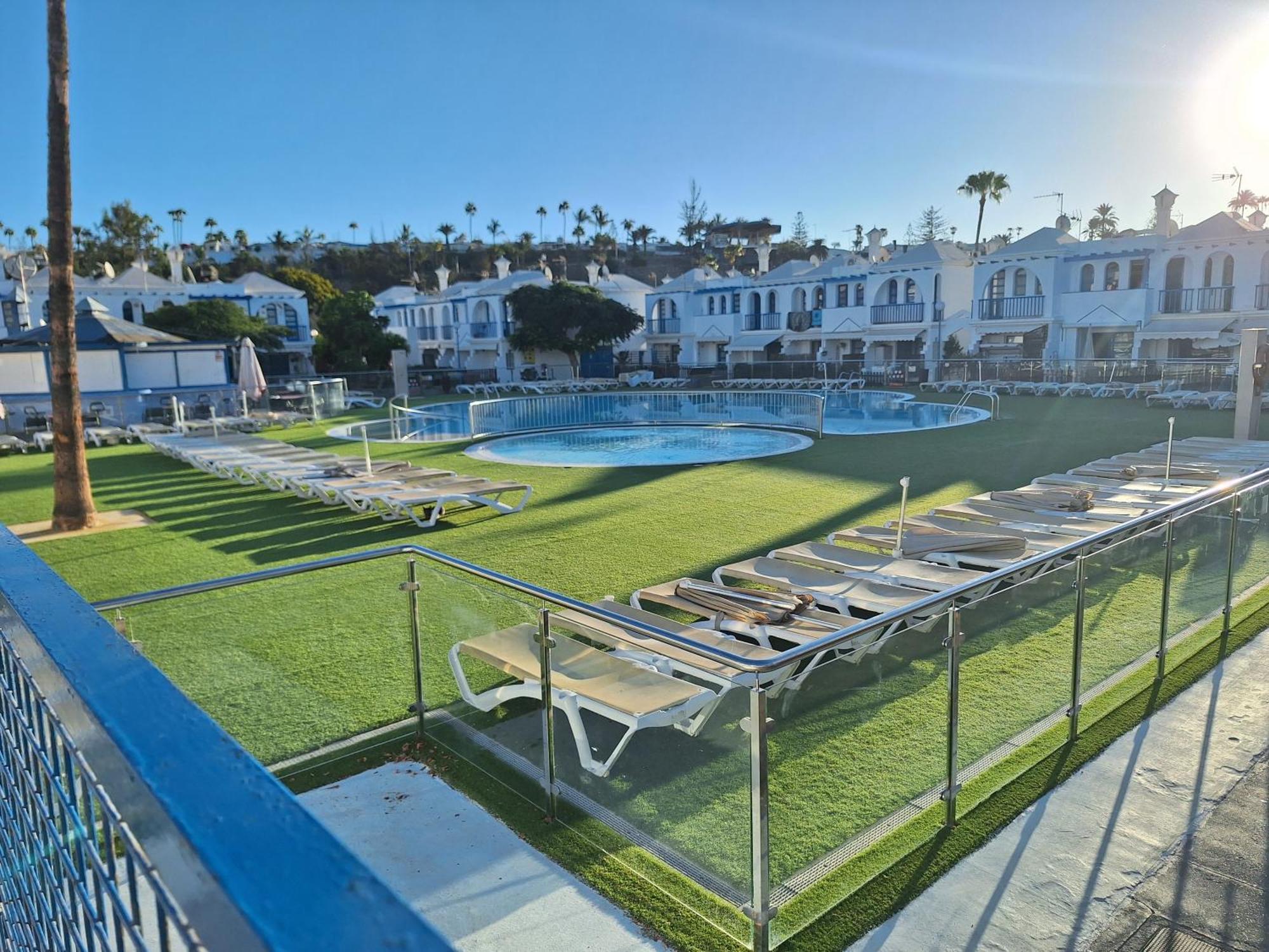 Poolfront Bungalow Плайя-дель-Инглес Экстерьер фото